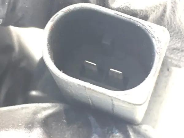 Régulateur de pression carburant OEM 057130764AB VW Sharan image 3