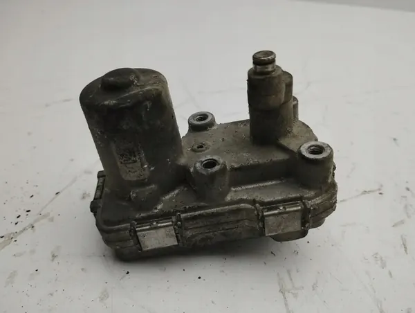 Contrôleur de turbo Mercedes-Benz C W204 2011 image 1