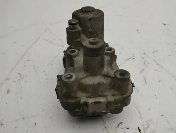 Contrôleur de turbo Mercedes-Benz C W204 2011 image 4