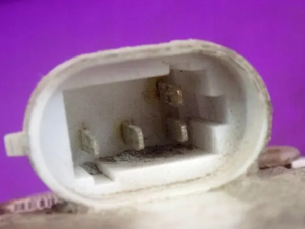 RENAULT ESPACE IV 02-06 Brandstofpomp 8200008527 4 PIN image 6