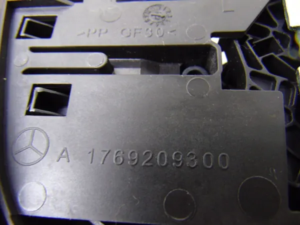OEM A1769209300 Achterbank rugleuning slot links Mercedes A/CLA image 4