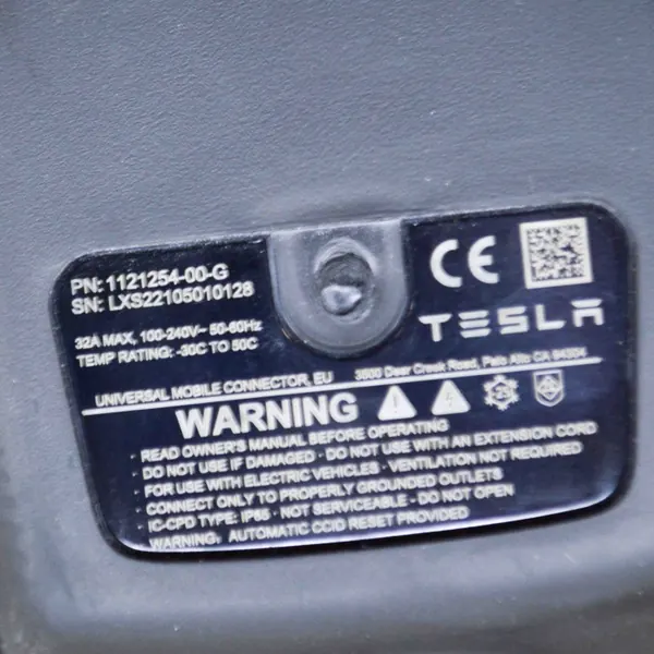 Tesla Model Y batterij laadkabel OEM 112125400G image 8
