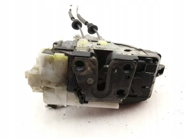 Hyundai i30 Dörrlås Komplett Vänster Framsidan OEM 813102L020 image 5