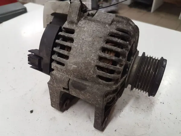 Vaihtovirtageneraattori RENAULT MEGANE III HATCHBACK 1.5L diesel image 6