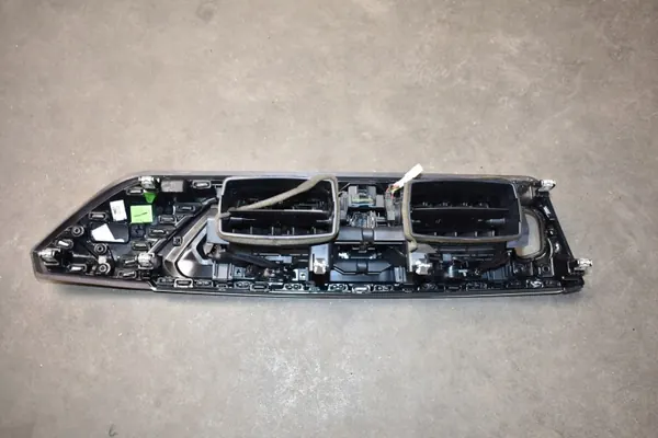 Grille BMW OE OEM 9363444 5555 pour Modèles G01 G02 image 3