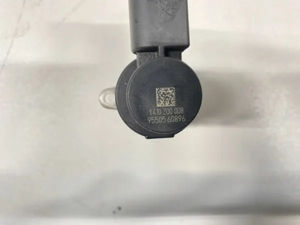 Kraftstoffdruckregelventil OEM 1410Z00008 image 3