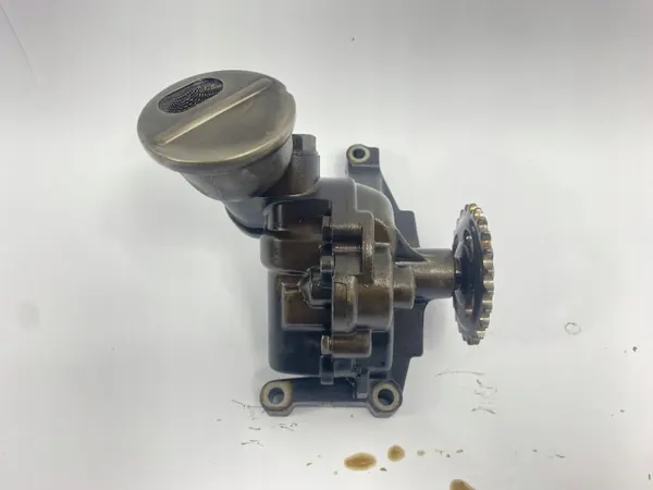 Bomba de aceite usada OEM SDV09027 para Mercedes M111 image 5