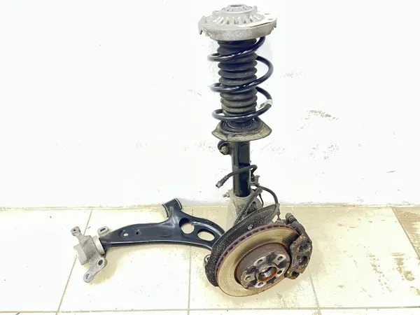 OEM 6876646 Voorste Rechter Ophangarm voor BMW X1 F48 image 2