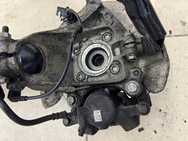OEM 6876646 Voorste Rechter Ophangarm voor BMW X1 F48 image 8