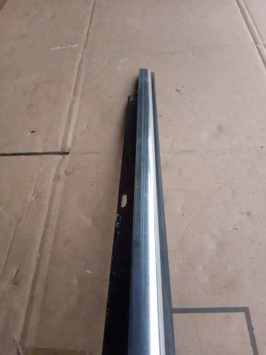 OEM 4FO853763C Linker Achterdeurlijst Audi S6 A6 C6 image 7
