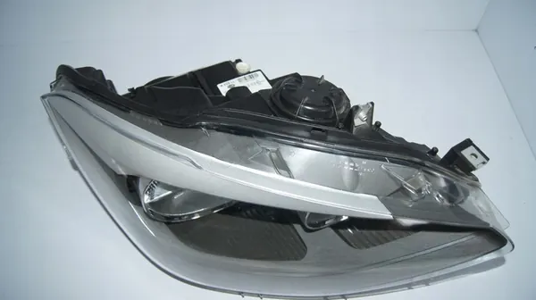 BMW 1 F20 F21 LCI 15-19 Farol Direito + LED image 3