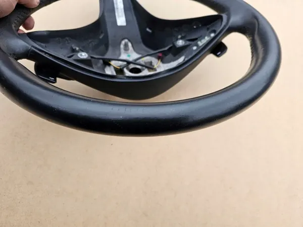 OEM 2044603303 Musta nahka ohjauspyörä Mercedes W204 image 7