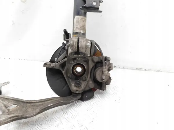 Fram vänster upphängning - Mercedes GLA II H247 1.3 image 5