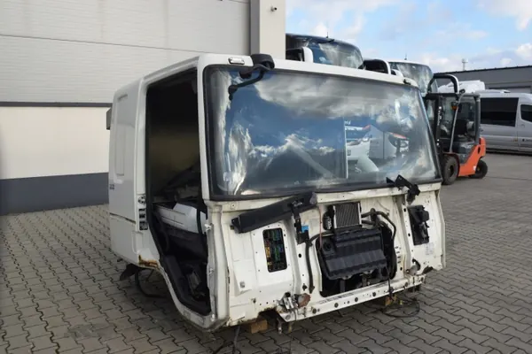 Squelette de Cabine DAF OE pour CF Europa image 4