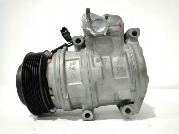 Compresseur de Climatisation Kia Carens Sorento 2.0 CRDI 2.5 CRDI image 2