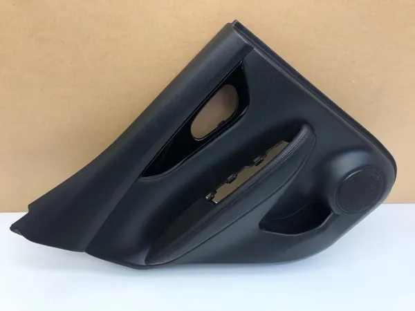 Nissan Qashqai J11 Vänster Bakdörrsbeklädnad OEM 829234EA1A image 2