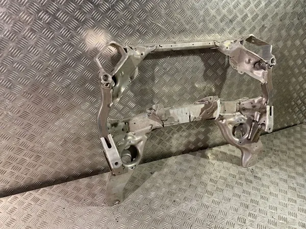 UTO26582 Cadre avant pour BMW X1 E84 2015 image 8