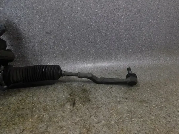 Direção Mercedes W245 image 3