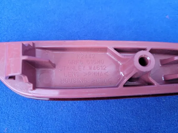 Refletor Para-choques Traseiro Esquerdo Mazda OEM Grf5-515m0 image 8