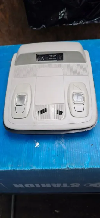 Lampe Intérieure Renault Megane IV OEM 969825559R image 2