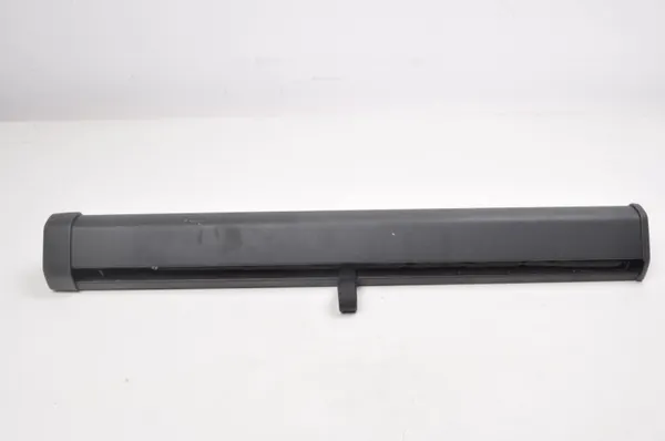 Persiana Trasera Volvo XC70 OEM 257607 - Usado image 2