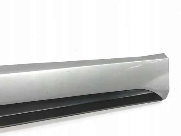 OEM 87724-N7CA0 Oikea Etuoven Lista Hyundai Tucson image 4