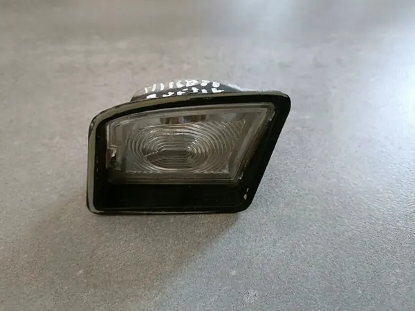 OEM 1C0990013A Feu de Plaque Droite - VW Beetle image 2