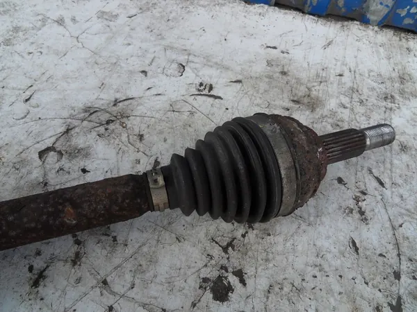 DACIA SANDERO II 1.2 16V Främre högra drivaxel OEM 391001458R image 7