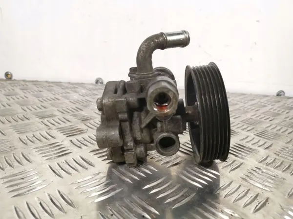 Pompe de direction assistée Dodge OEM 82072890 - Occasion image 3
