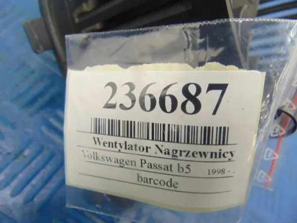 Ventilador de aquecimento Volkswagen Passat B5 1.8 20V 8D1819021A image 10