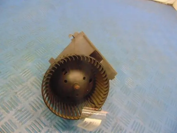 Ventilador de aquecimento Volkswagen Passat B5 1.8 20V 8D1819021A image 8