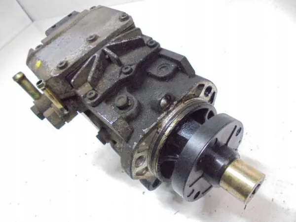 Nissan OE 167005M321 Kraftstoffpumpe image 6