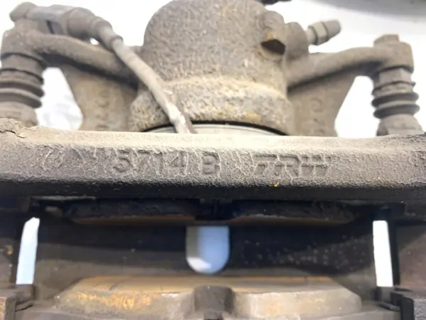 Abrazadera Delantera Derecha OEM LORK-168-140452 Skoda Superb III image 5