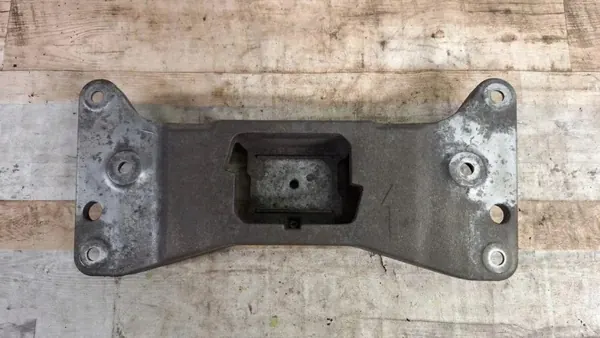 Getriebelager BMW 5 F10 OEM 6781222 - Gebraucht image 2