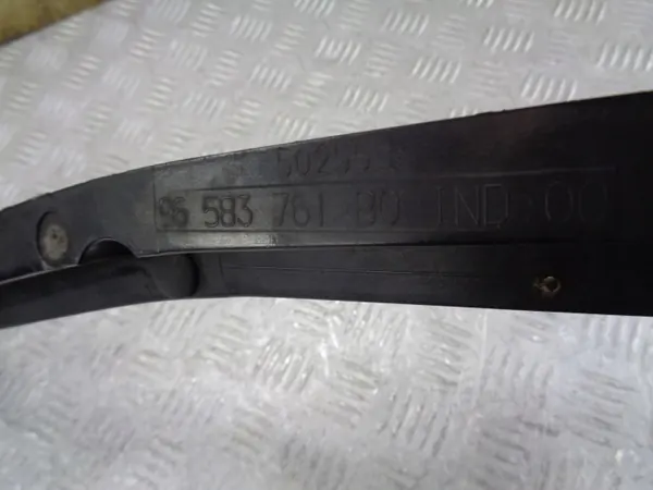 Junta de para-brisas OEM 9658376180 para Citroen C4 I 2004- image 9