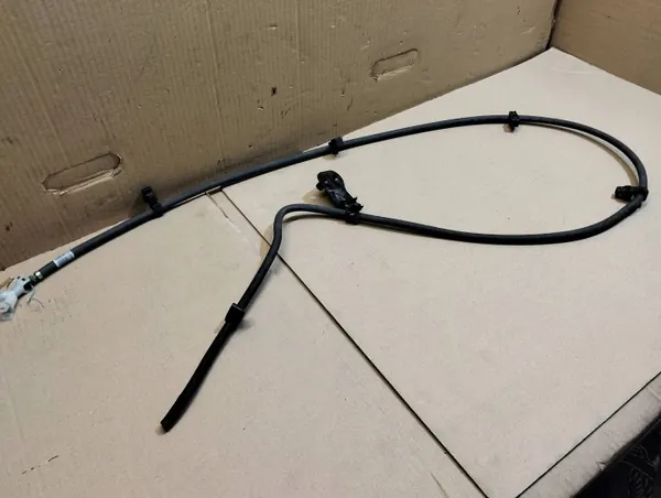 Flexible AdBlue Mercedes-Benz OEM A2130803A Avant image 5