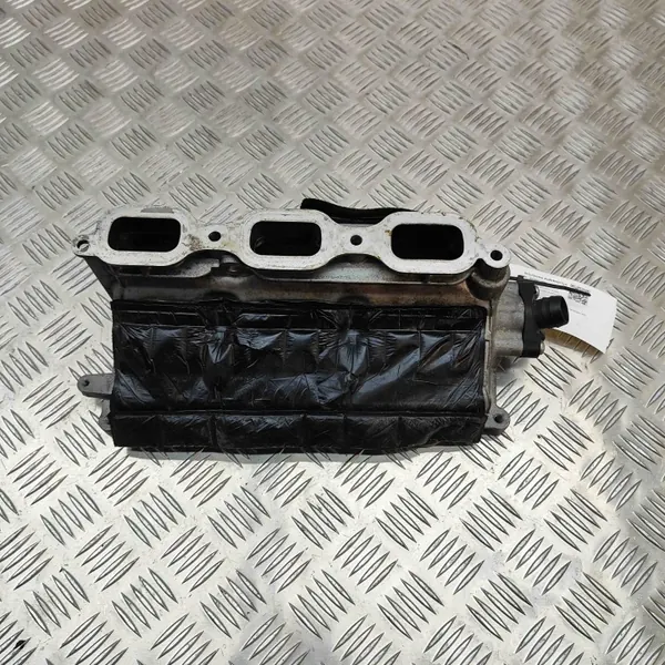 Colector de admisión Jaguar F-Type OEM DX239J447BB image 2