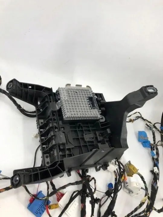 Mercedes-Benz navigointinäyttö OEM A2979014705 image 6