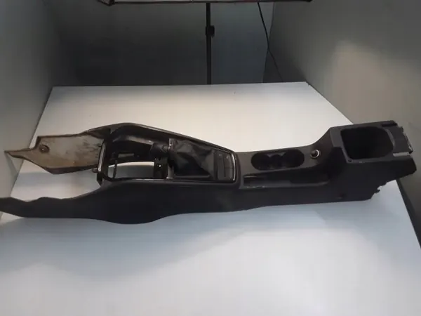 Accoudoir console Skoda Kamiq OEM 655863243 image 2