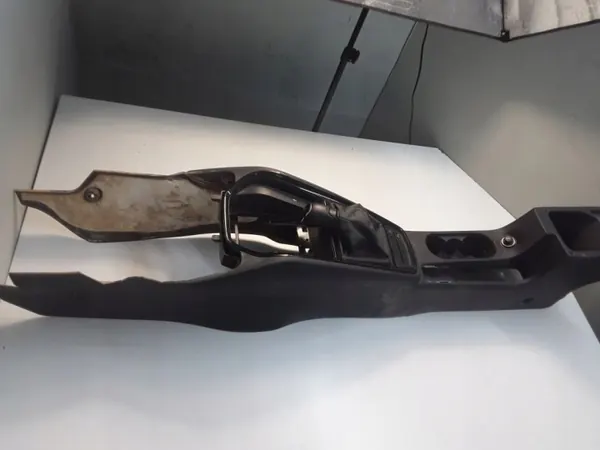 Accoudoir console Skoda Kamiq OEM 655863243 image 4