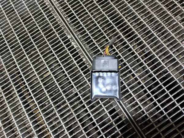 Stecker Audi A3 8Y OEM 6N0973755 image 2