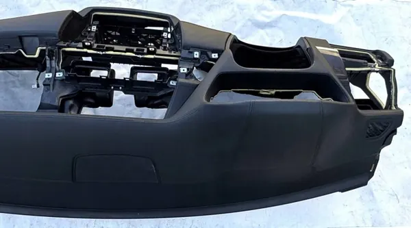 OEM RFT3035 kojetaulu konsoli BMW X5 E70 musta image 4