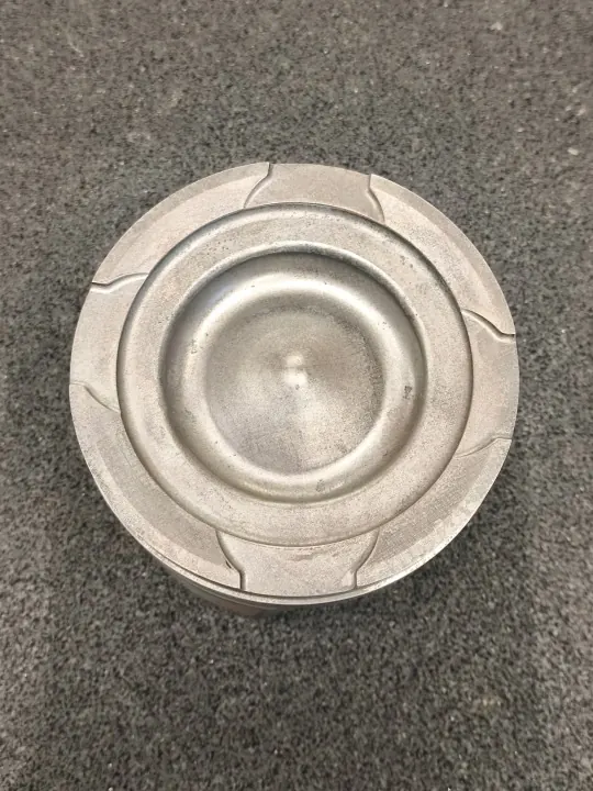 Pistón Motor MAN D2676 OEM 51025006488 con Anillos image 3