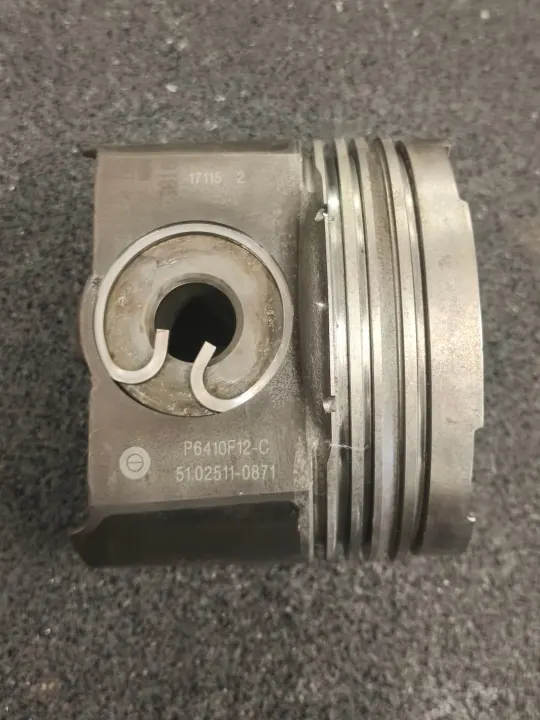Pistón Motor MAN D2676 OEM 51025006488 con Anillos image 4