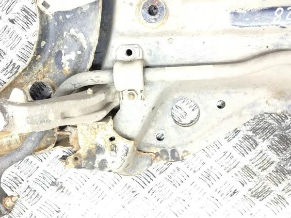 Subchasis delantero Peugeot 308 2017 OEM AMD152258 image 3
