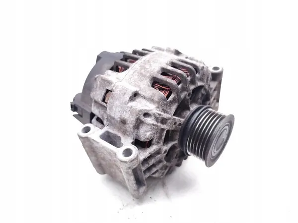 Audi A4 Vaihtovirtageneraattori 2.0 TFSI 2005 OEM 06B903016AF image 10