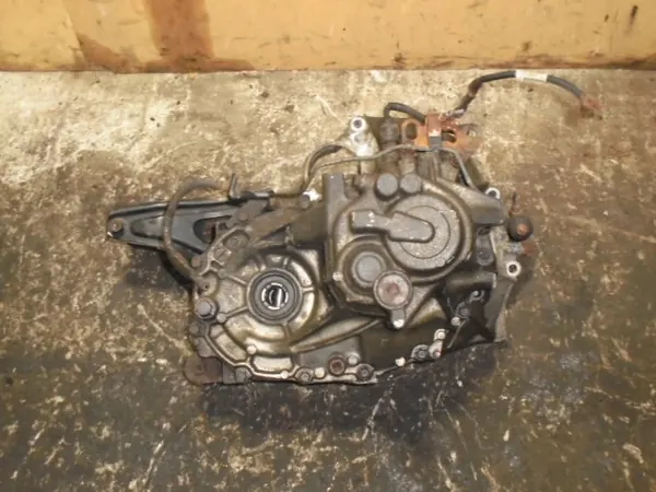 HONDA CIVIC 6 Manuaalivaihteisto 1.4B 9A-1017176 image 3