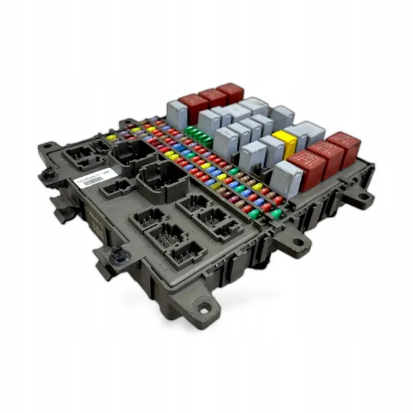 Zekeringkast Renault Trucks OEM 5010590677 - Gebruikt image 5