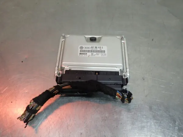 Computadora Motor ECU OEM 0281010220 para Audi A2 1.4L image 2