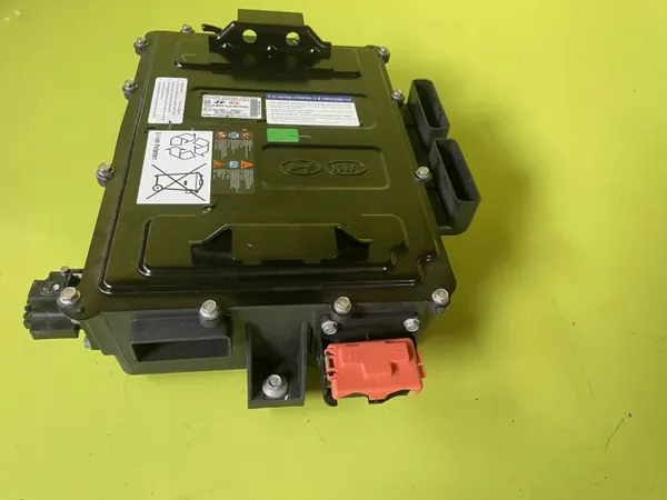 Begagnat batteri OEM 375M0-Q0000 för Hyundai i20 III image 3
